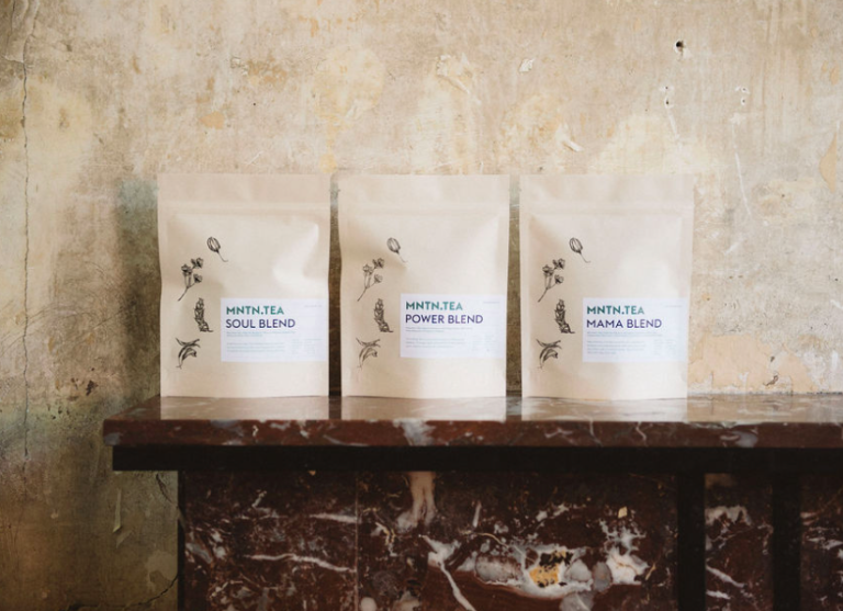 Lemon Poppy TEA productfoto, basis voor de AI beelden